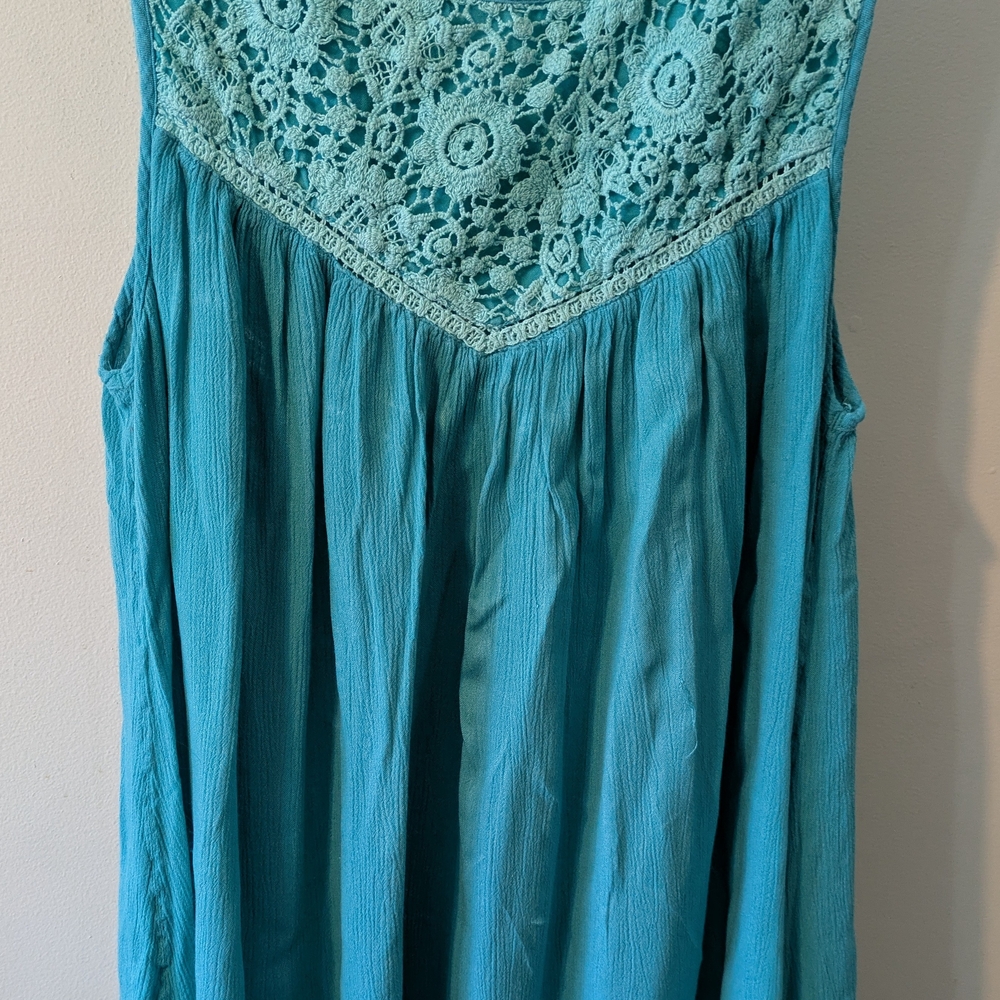 5 For $20 Turquoise Tunic Top Size L